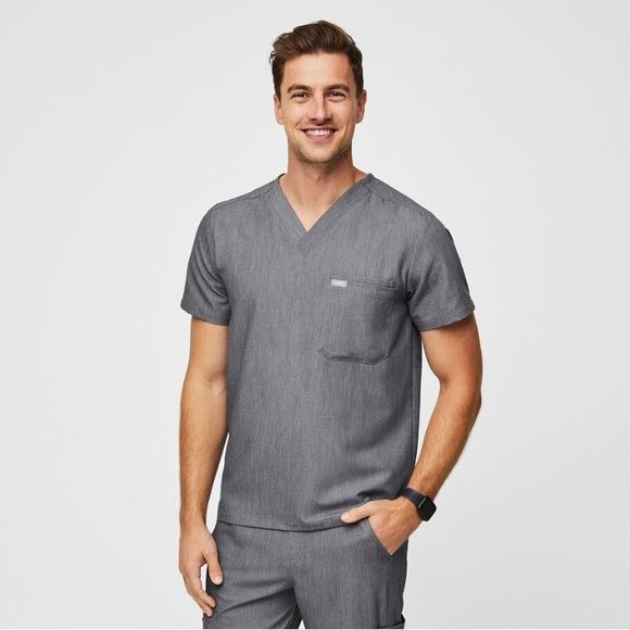 Figs Other - Men’s Figs scrubs set, 1 pair, graphite gray, size small, Leon top, Tansen pants